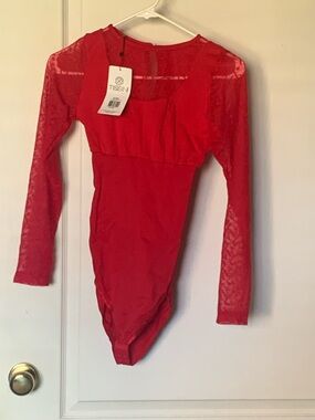 TISSINI Red Long-Sleeve Lace Bandeau Bodysuit
